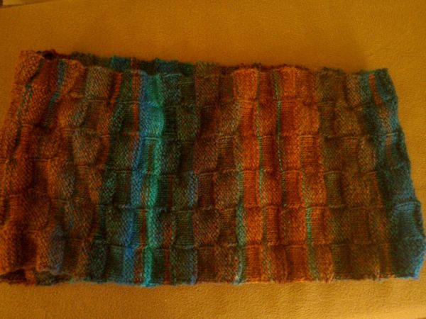 Un snood au point damier