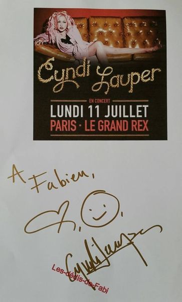 Cyndi LAUPER