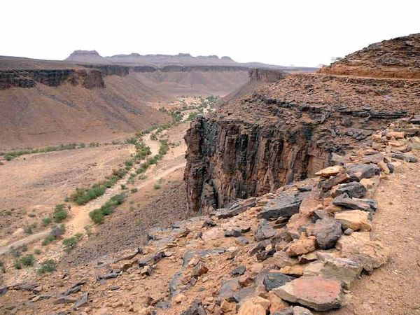 La passe d’Amogjar dans le nord de la Mauritanie (région de l’Adrar, non loin d’Atar).