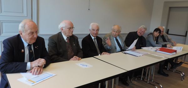 Les membres du Souvenir français de Faverges