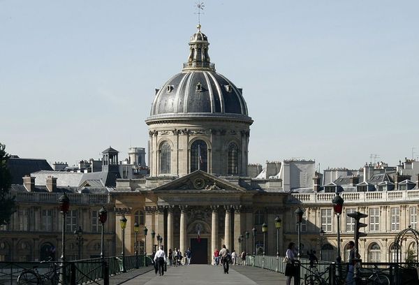 Parrainage du Souvenir Français par l’Académie des Sciences Morales et Politiques.