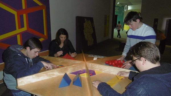 La classe de 4e, en visite au Vaisseau à Strasbourg