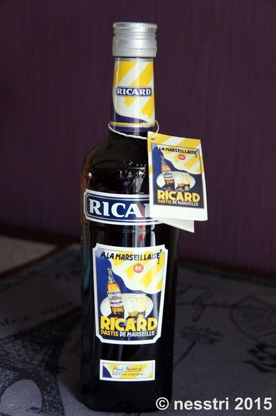 RICARD : 1 bouteille collector Ricard "édition limitée " avril 2015