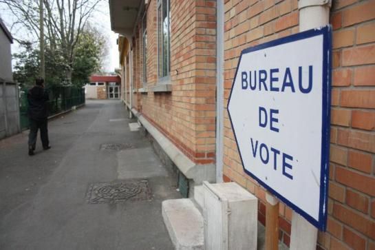 Départementales : une retraitée se dit candidate Fn à son insu