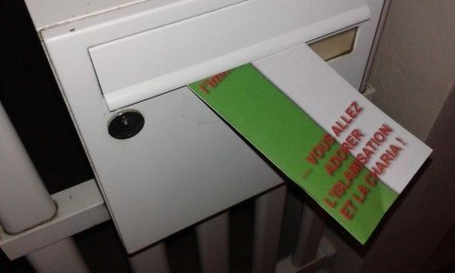 Tractage anti islamisation en agglomération caennaise