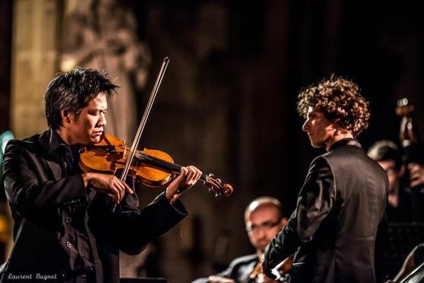 Vinh Pham, violon, et Nicolas Krauze