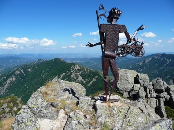Mayres - Rocher d'Abraham, la plus belle grimpée sportive à pied du secteur?