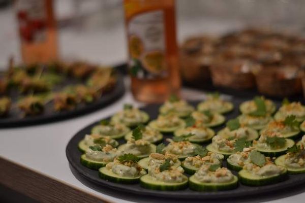 Bouchées fraicheurs au concombre et guacamole à notre façon