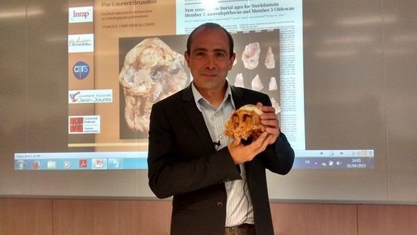 UN AUSTRALOPITHÈQUE DATÉ DE 3,67 MILLIONS D'ANNÉES