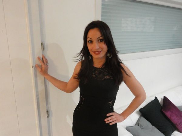 Entretien exclusif avec la comédienne Céline Laceuk !