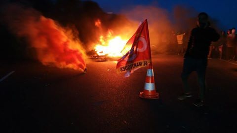 Communiqué des Jeunes Communistes des Bouches-du-Rhône sur le blocage de Fos