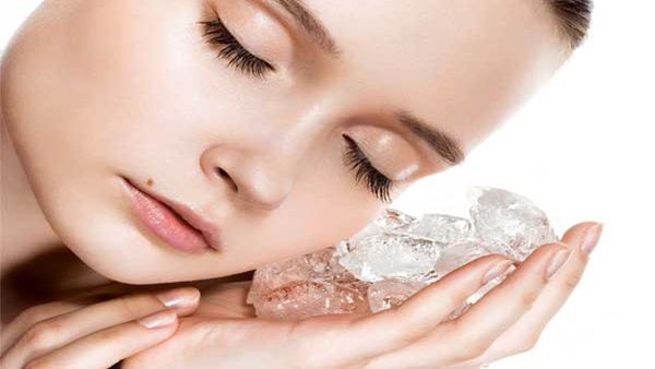 Cliquez ici pour découvrir le glaçon, un produit de beauté simple