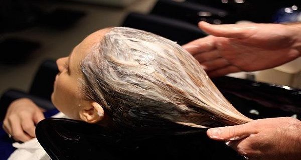 Mélangez ces ingrédients pour un masque de cheveux et les résultats sont étonnants!