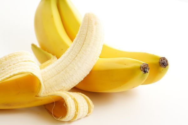 Saviez-vous que les bananes peuvent aider avec ces 5 problèmes?