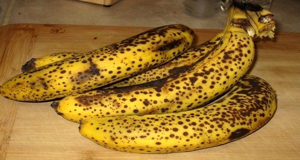 Ce qui arrive quand vous mangez des bananes avec des taches noires?