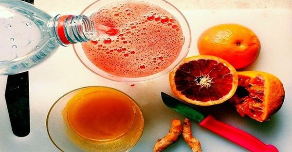 Meilleur pour la dépression que le Prozac. Remontez-vous le moral avec cette limonade au curcuma