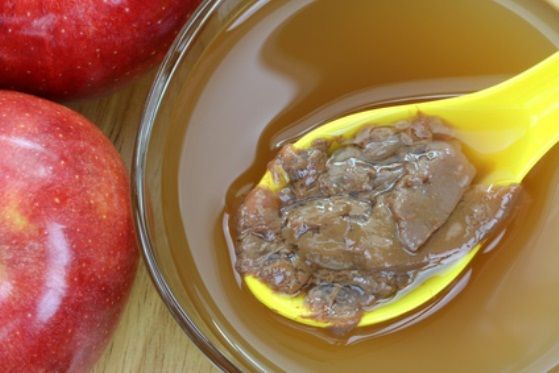 Qu'arrive il à votre visage après lavage avec du vinaigre de cidre? Ce qui vous surprendra!