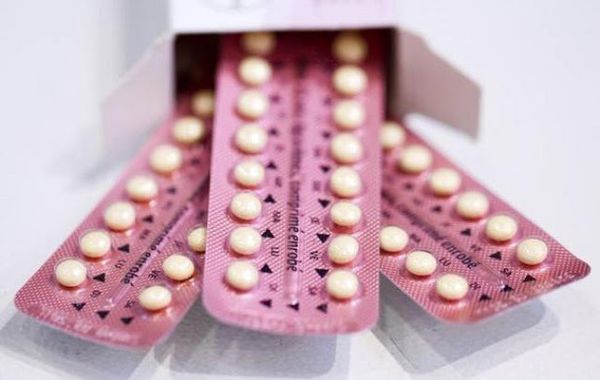 LA PILULE CONTRACEPTIVE EST EN TRAIN DE TUER LES FEMMES, MAIS PERSONNE NE DIT MOT