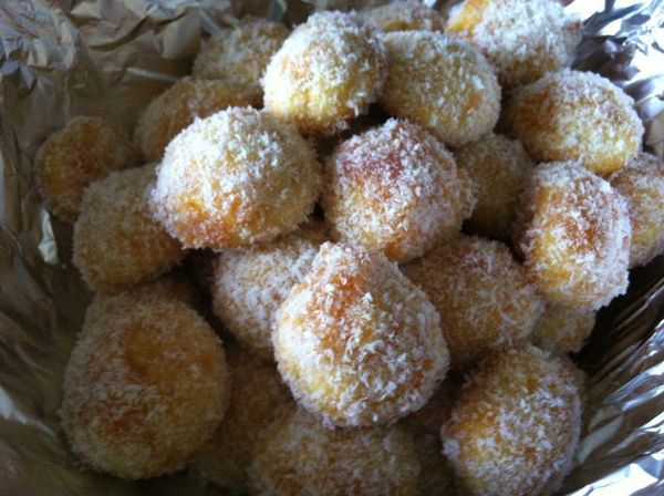 Boules de coco à la confiture