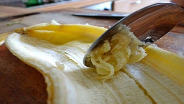 Une fois que vous lisez ceci, vous ne jetez jamais cette partie de la banane
