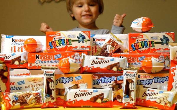 Des substances "potentiellement cancérogènes" dans les Kinder Chocolat et Kinder Maxi