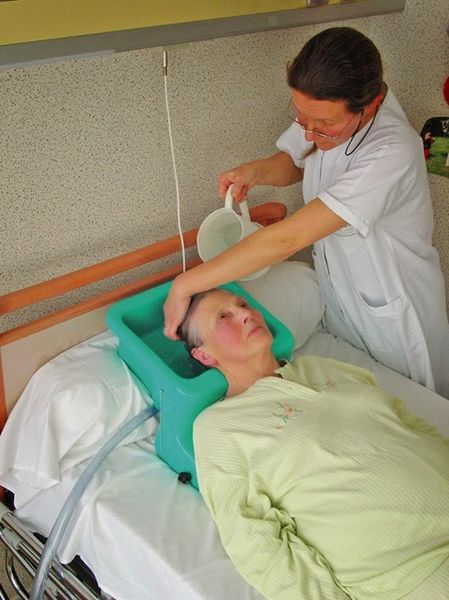La loi ne peut pas toujours tout régler... Aide à la toilette et toilette médicalisée