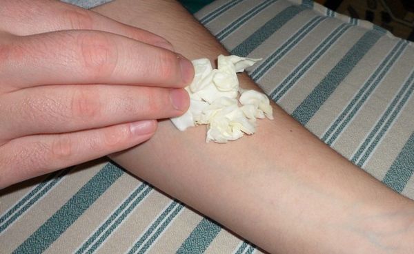 Comment se débarrasser des ecchymoses facilement et rapidement en une nuit !