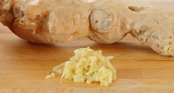 Faire un Ginger Compress pour soulager les muscles endoloris, pour prévenir le développement de maladies graves ou processus inflammatoire dans le corps.