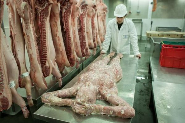 Le scandale de la Chine sur le marché : la Chine vend de la chair humaine que le bœuf..