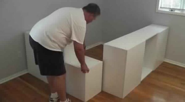 Il achète 7 armoires de cuisine IKEA et construit quelque chose de brillant pour sa fille