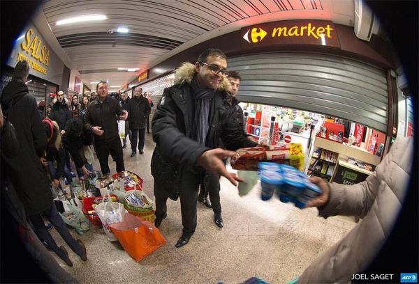 Arash Derambarsh "Gaspillage alimentaire - pourquoi nous devions faire plier la grande distribution"