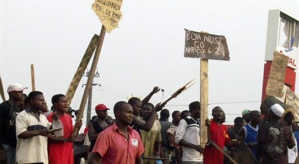 Février 2008 ou les émeutes de la fin...d'une jeunesse qui peut!