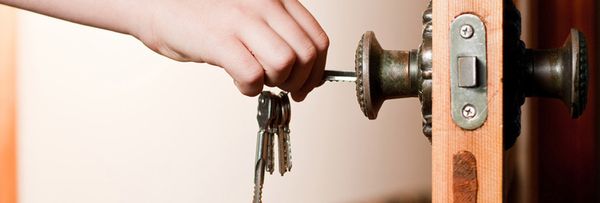 Un serrurier expert s'engage pour se préoccuper de votre securité