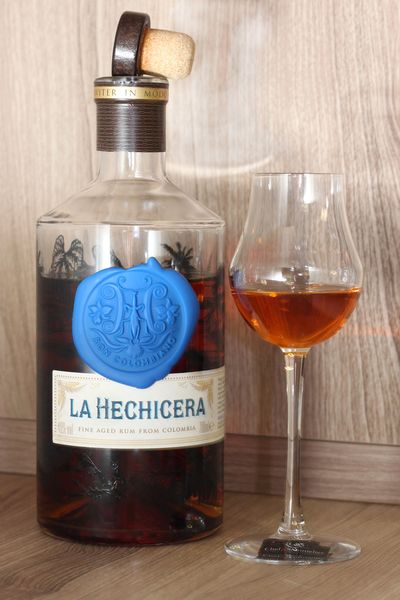 La Hechicera