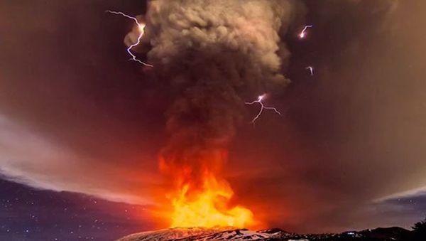Menace volcanique sur la république