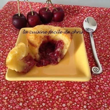 Moelleux chocolat blanc, coeur coulant cerises