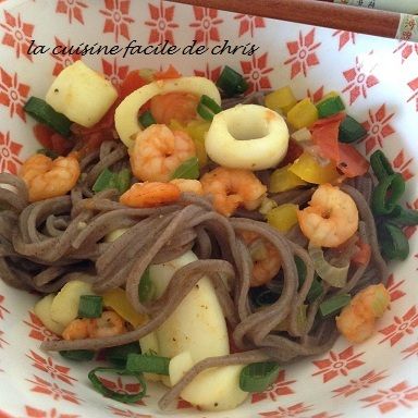 Nouilles soba aux fruits de mer