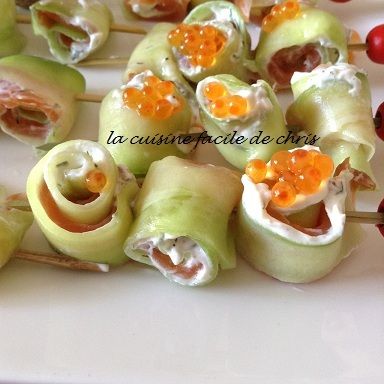 Roulé de courgette et truite fumée