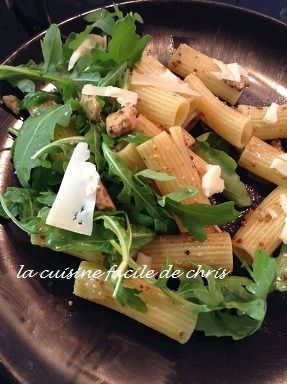 Salade de pâtes tiède à l'italienne
