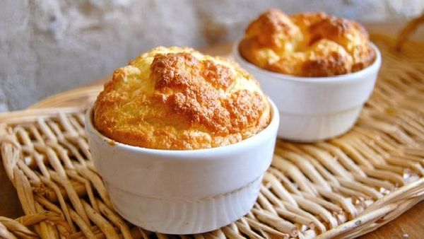 Quyến rũ cách làm bánh souffle phô mai