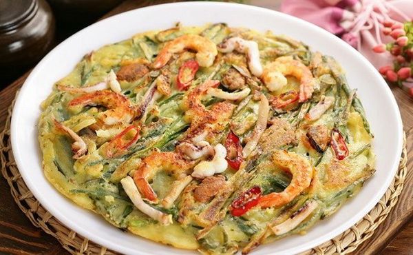 Bánh xèo hải sản Hàn Quốc