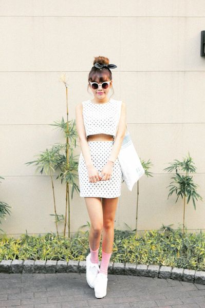 LE CROP TOP