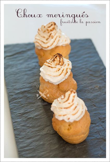 Mini choux meringués à la crème fruits de la passion au Thermomix