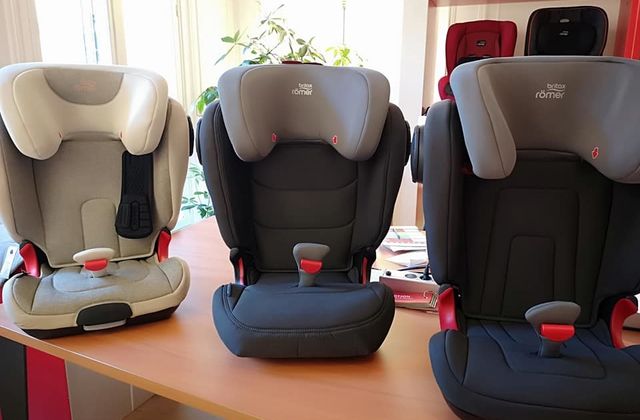 rehausseur britax romer