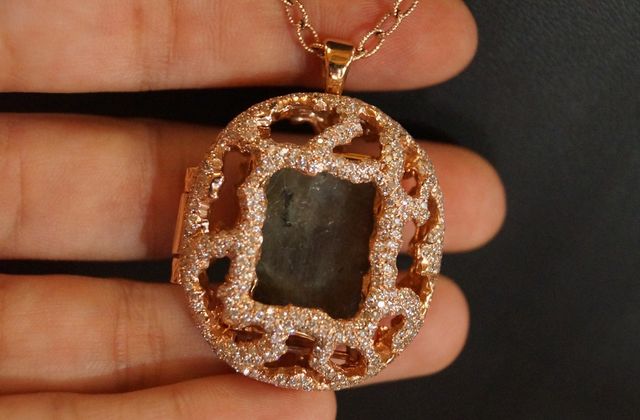 la rencontre chez un joaillier