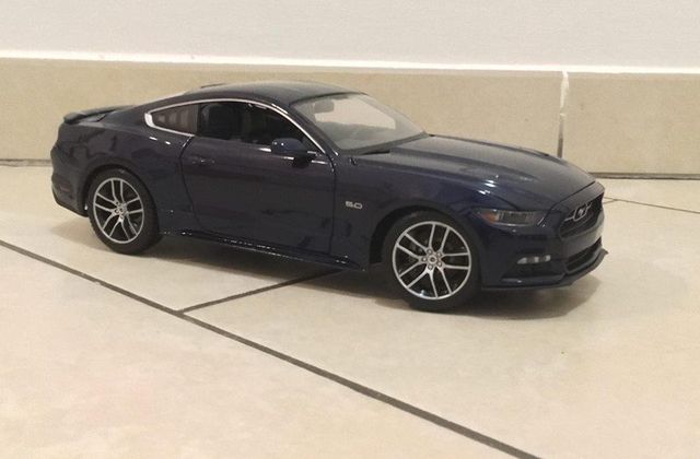 ford mustang 2018 miniature