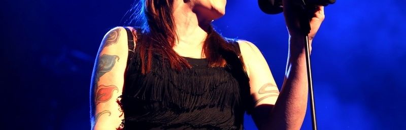 BETH HART @ THEATRE SIMONE SIGNORET | 25-03-2013