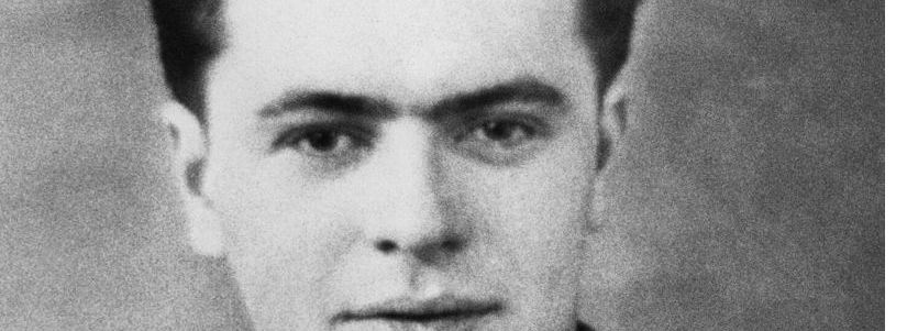 Pierre Mauroy a été professeur au Lycée Garamont
