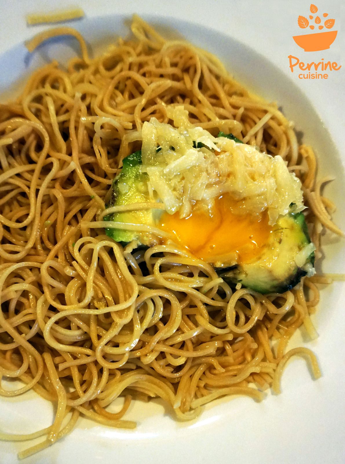 Avocat cocotte et nouilles chinoises