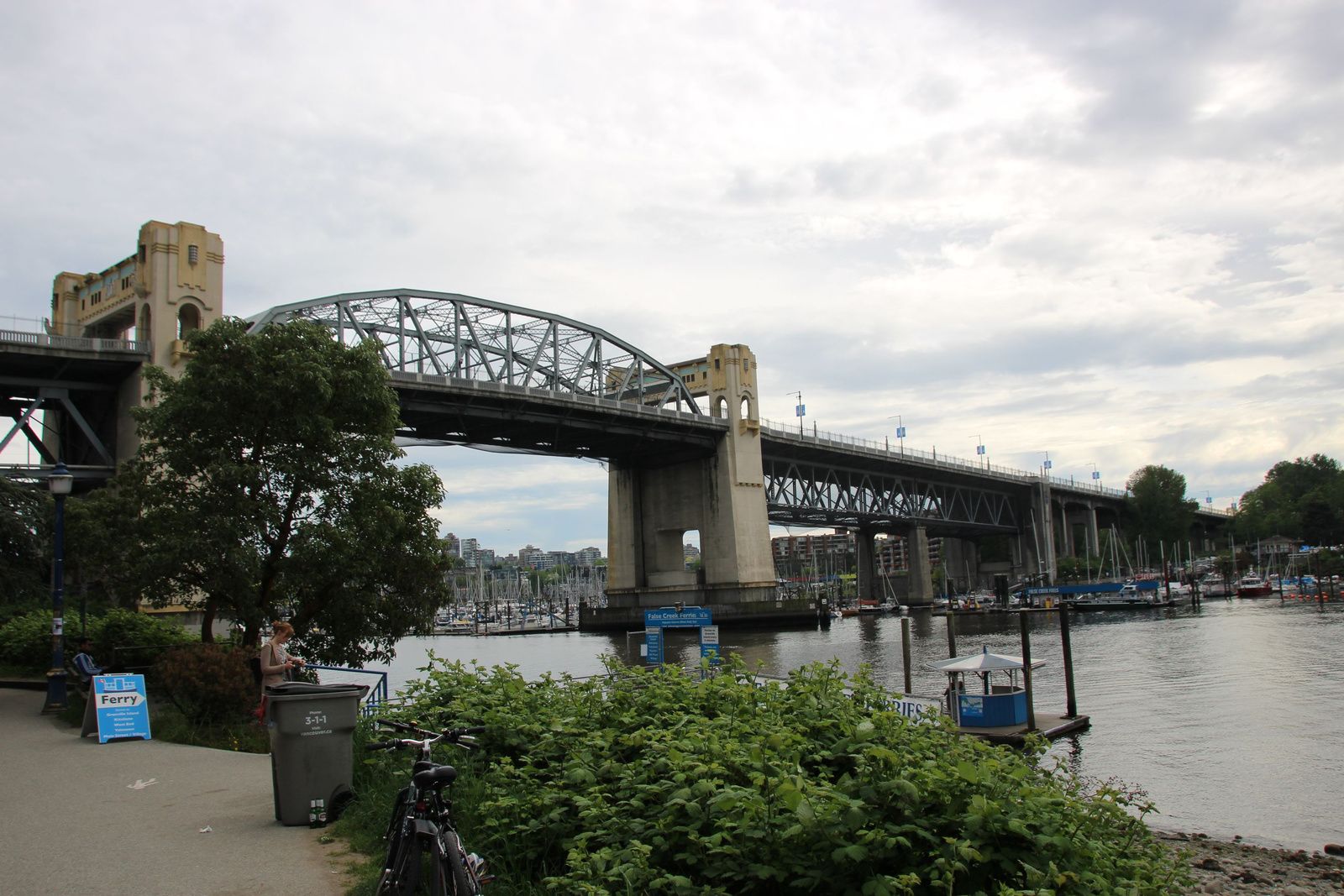 Granville Island, paddle à Kitsilano beach, barbecue sur English Bay